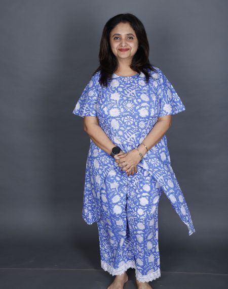 Sustainable Cambric Floral Kurti Co-ord Set by Priyankara